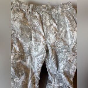 Abercrombie  &Fitch Camo cargo pants